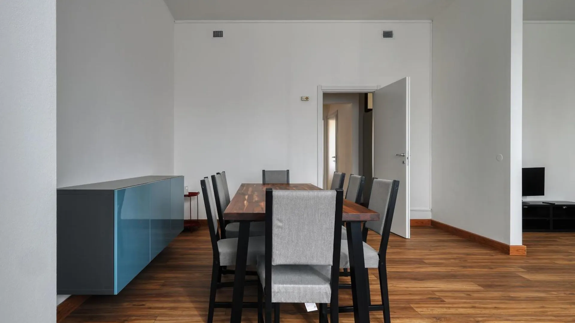 דירה מילאנו Joivy Chic 3-Bed Flat Near Colonne Di San Lorenzo איטליה